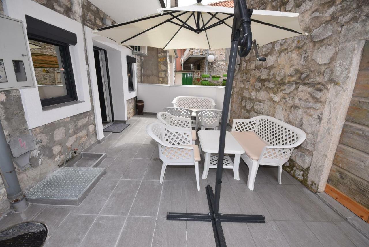 Villa House By The Sea Teodo Esterno foto