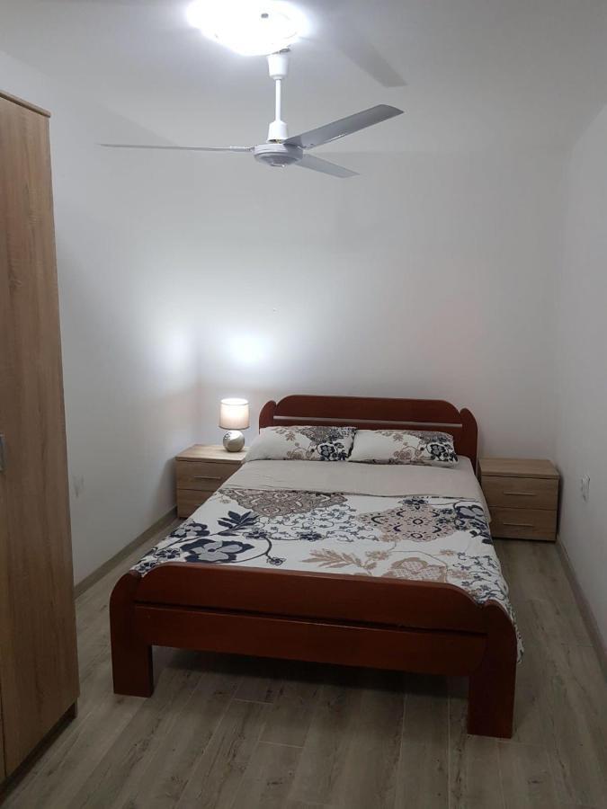 Villa House By The Sea Teodo Esterno foto